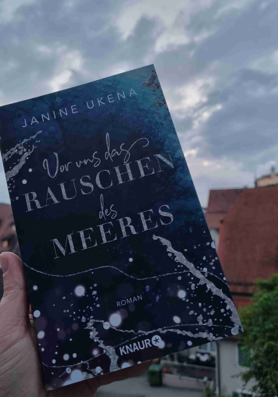 Wahrheit oder Pflicht...
Wahrheit oder Liebe???