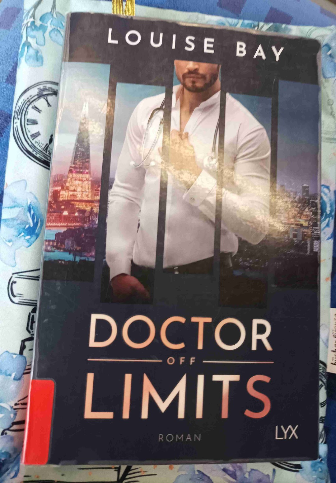 Das Buch hat mir sehr gut gefallen! Empfehle es weiter! Bin gespannt wie band 2 wird.