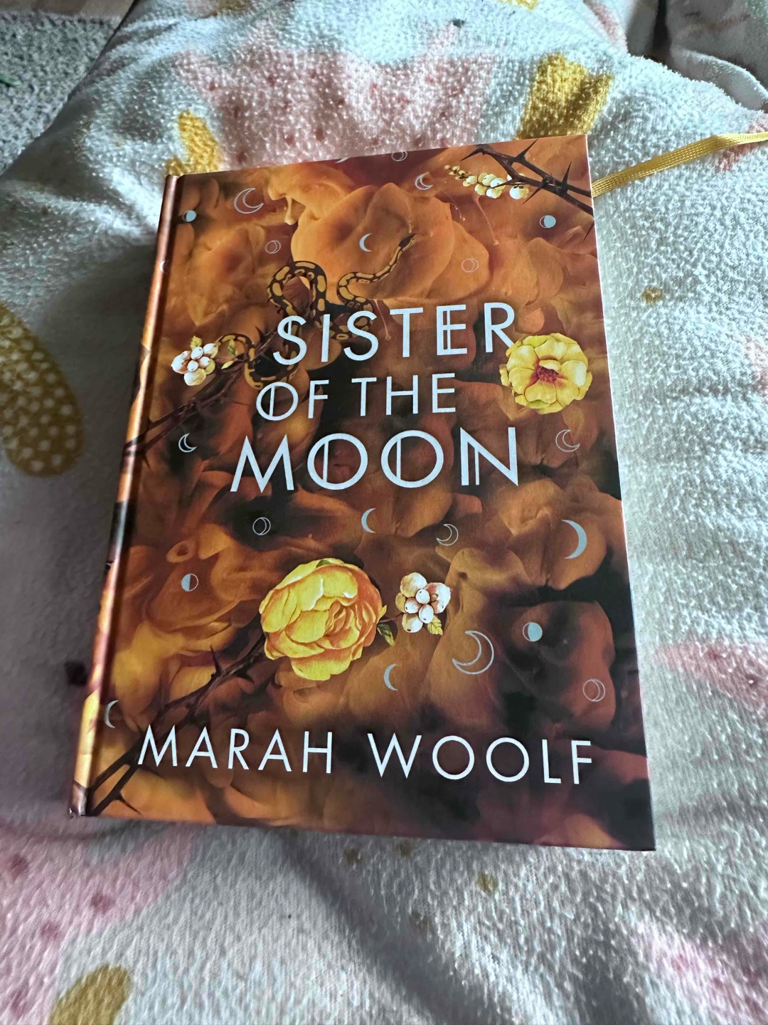 Ein zweiter Teil der es in sich hat. Spannend, fantasievoll, gefühlvoll. Ich mag bis jetzt alle Bücher von Marah Woolf