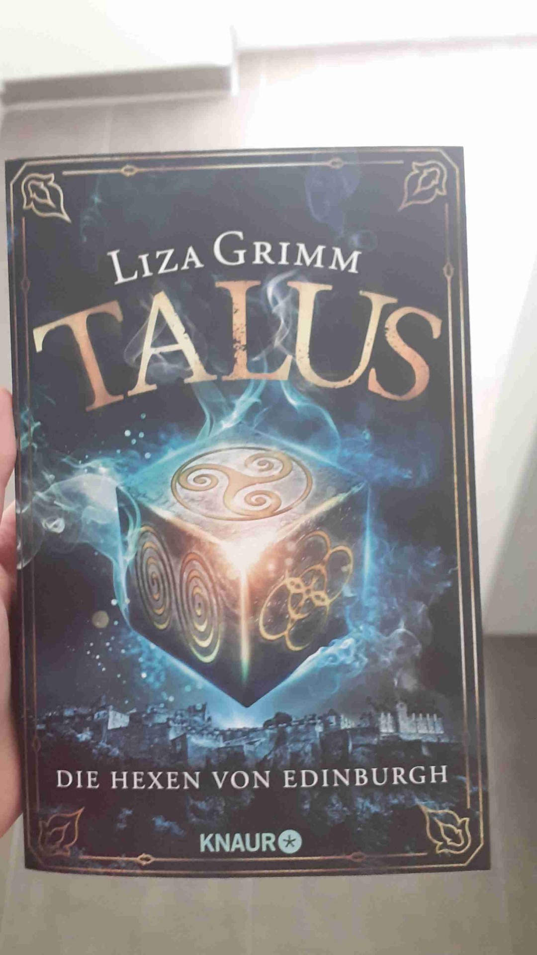 Ein richtig gutes Buch.Super spannend und mitreißend.