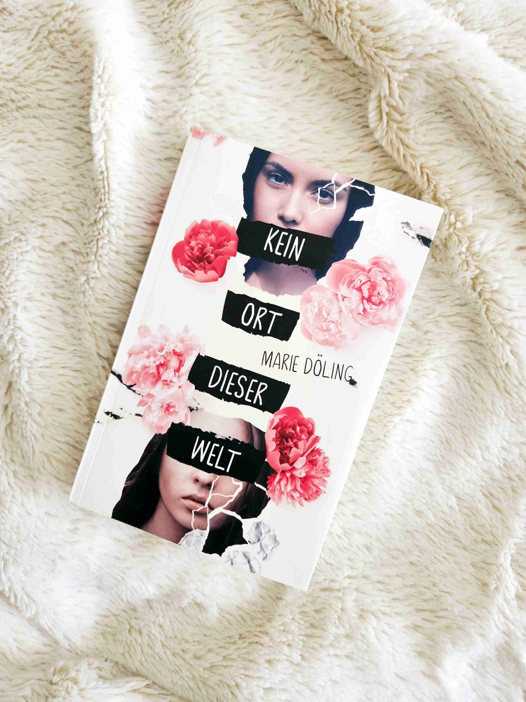 "Manchmal glaube ich, dass jeder Mensch, dem ich begegne, ein Wort in mir hinterlässt." ~ 📘