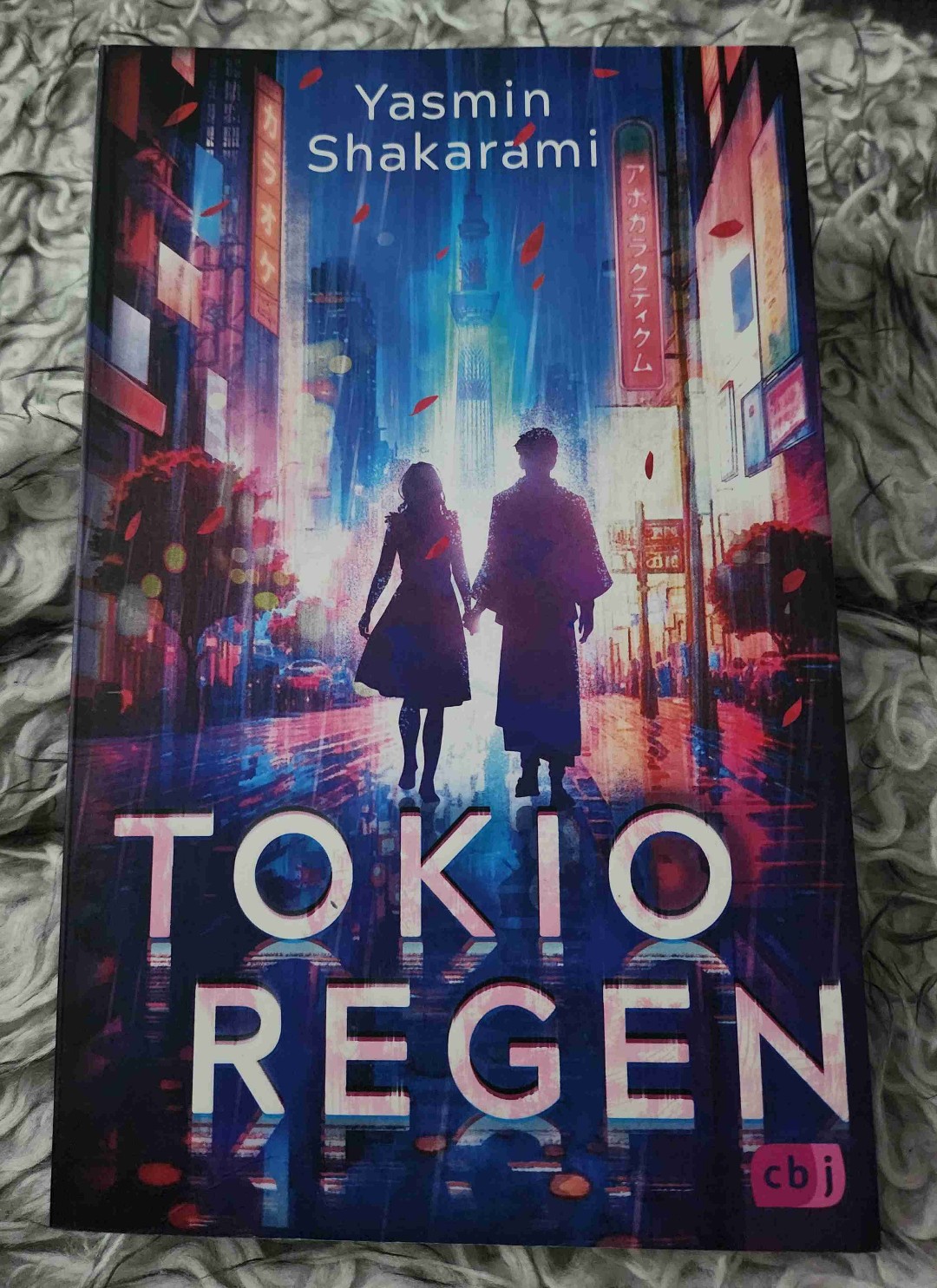Ein buch mit anfänglichen Drama und schönen Happy End.