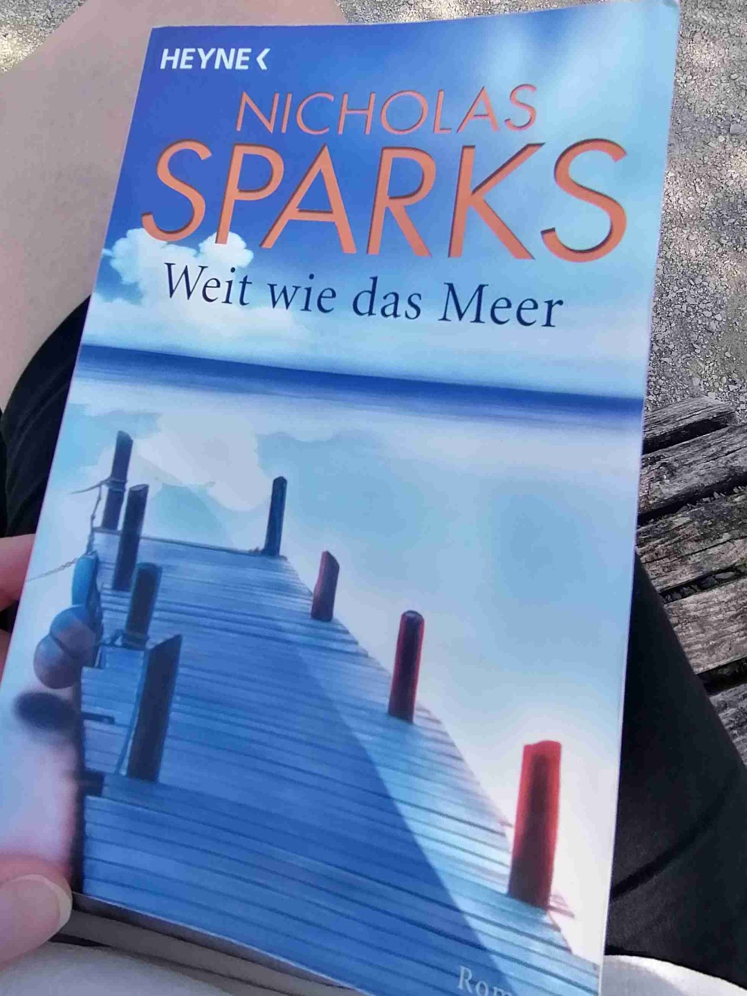 Eine Flaschenpost verändert das Leben von zwei Menschen