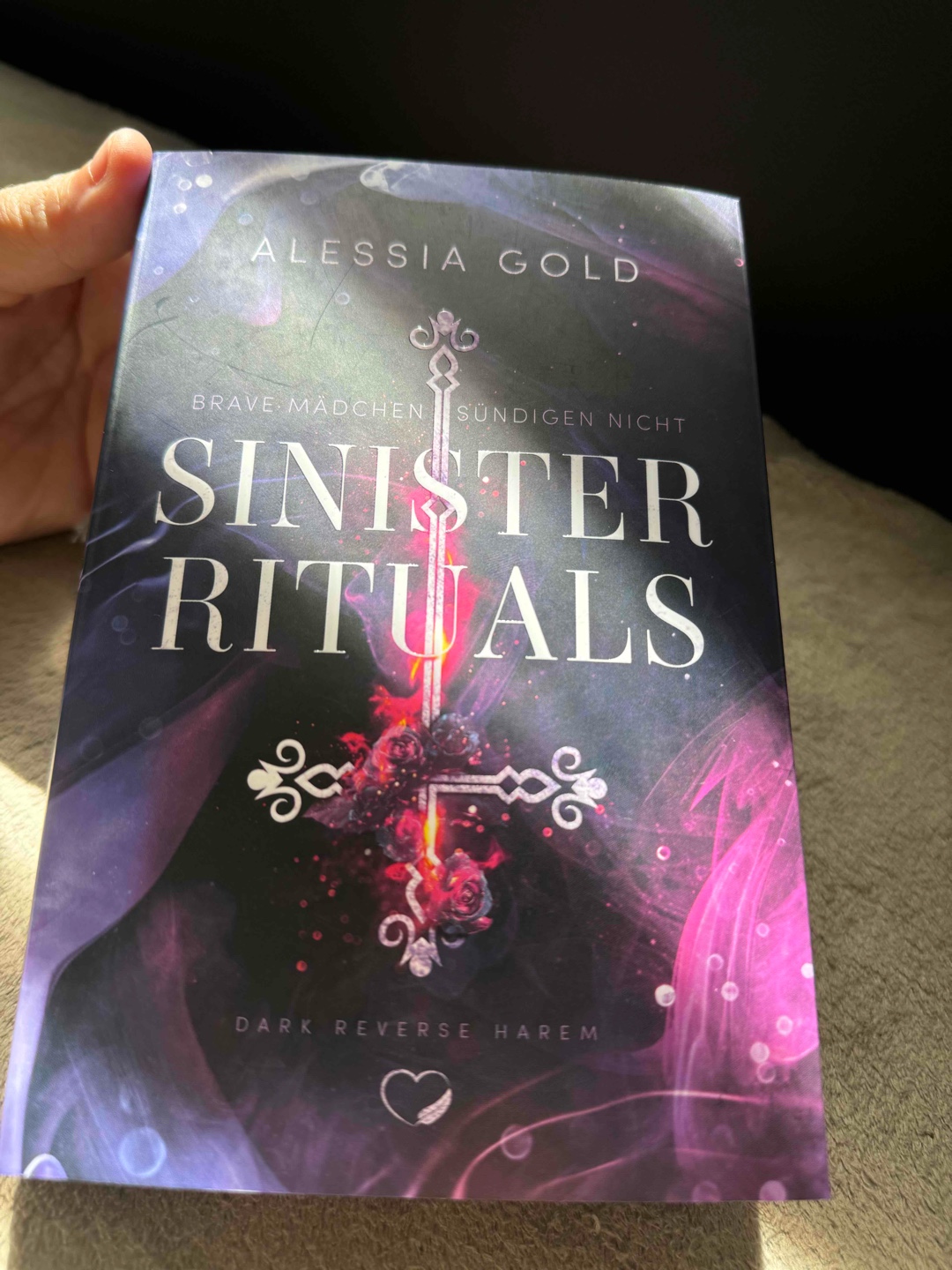 „Sinister Rituals - Brave Mädchen sündigen nicht“ von Alessia Gold (Band 3.) 📖❤️🔥🥰🫶💋📚✨