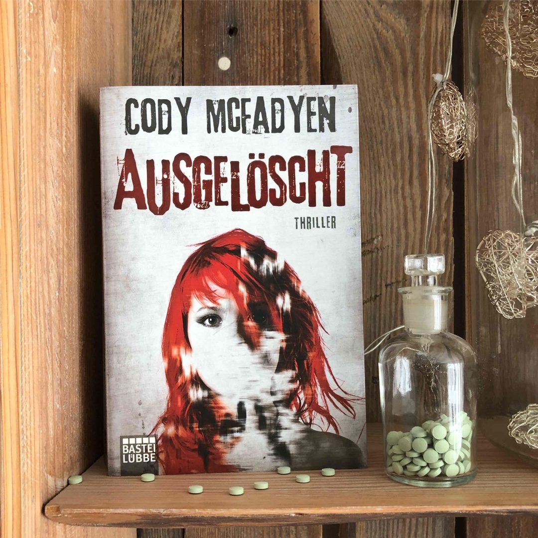 Wieder ein klein wenig bisschen schwächer als seine Vorgänger, dennoch eine Thriller Reihe die ich sehr empfehlen kann.
