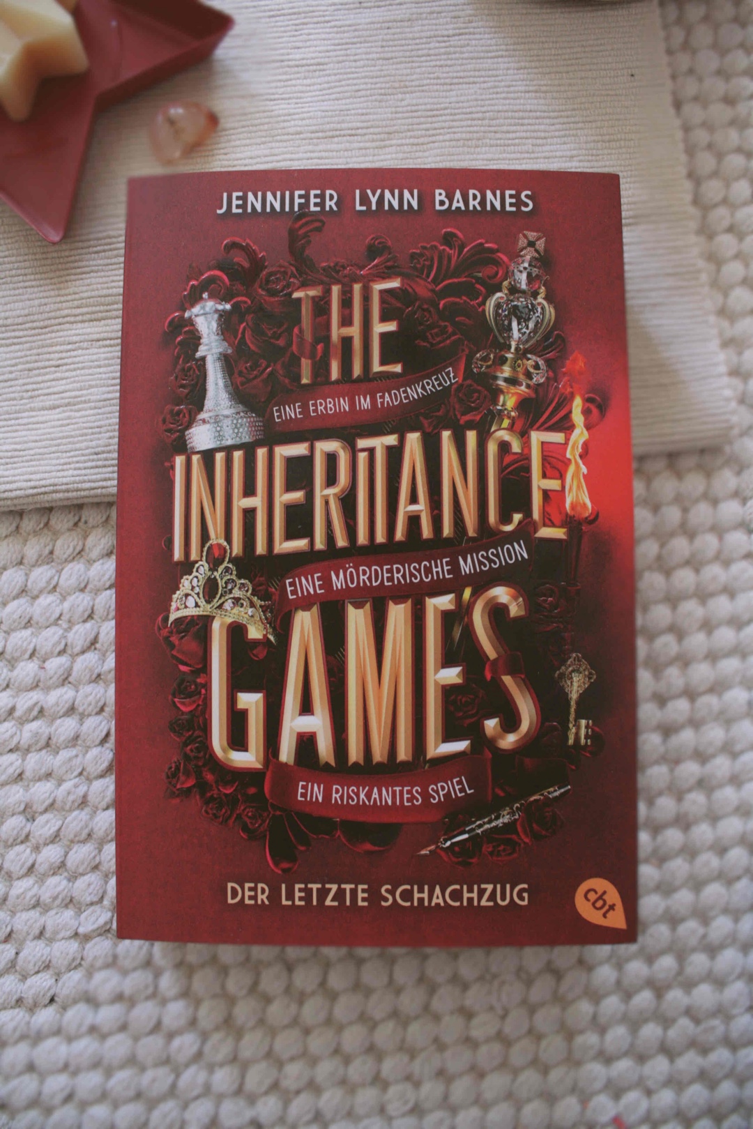 Ein tolles Buch welches die Spannung nochmal aufnimmt.