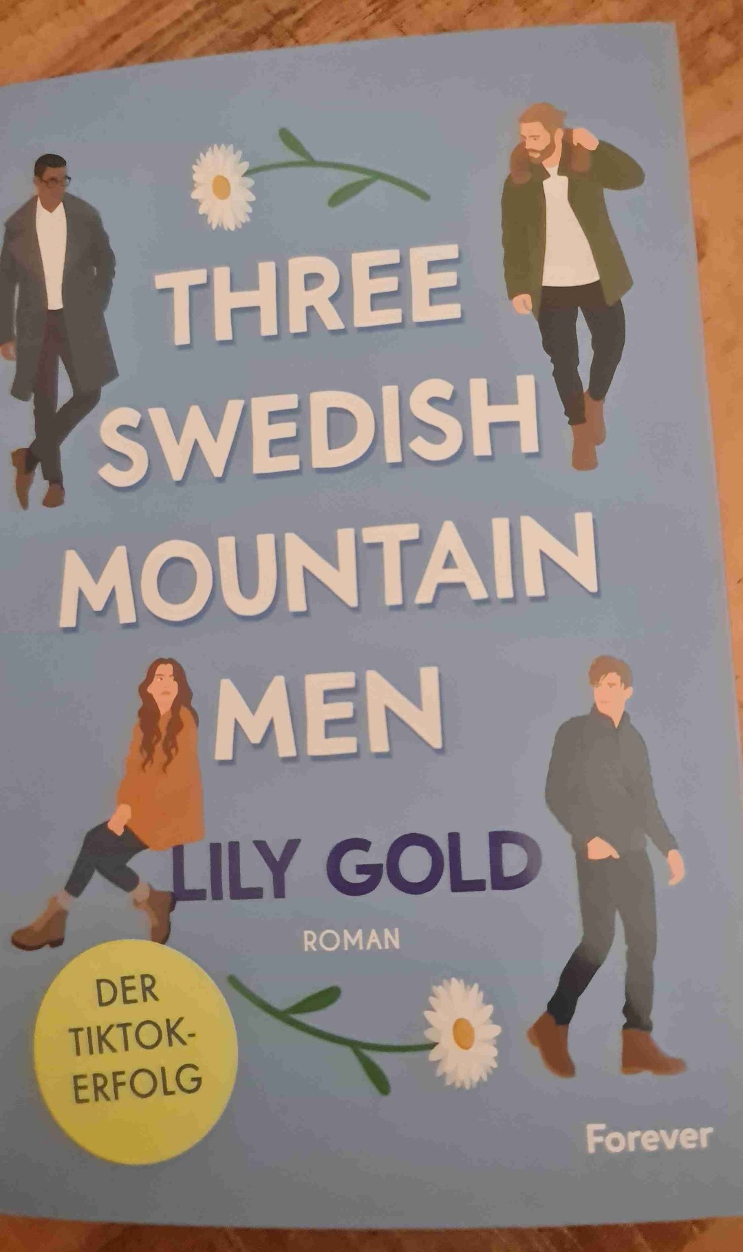 "Ich liebe Unwetter. Sie machen das Leben so unkompliziert. Man bleibt drinnen vor dem Feuer. Liest Bücher und sieht zu, wie der Schnee fällt." (Cole, Seite 80)