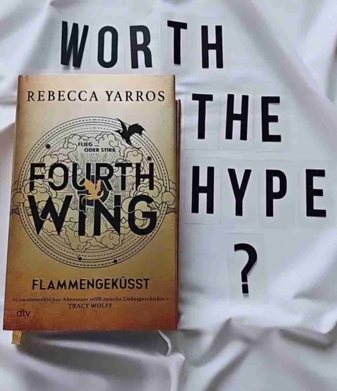 Absolut worth the Hype. Wenn ihr Drachen mögt, definitiv ein must-read!