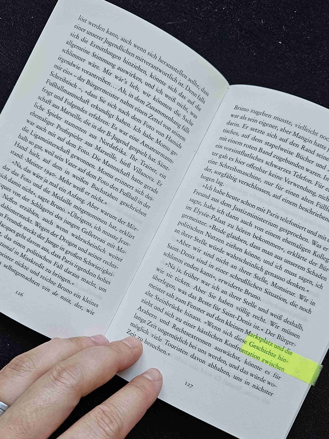 Ein entspannter Krimi im Süden Frankreichs. Gut zu lesen und mitzufiebern.