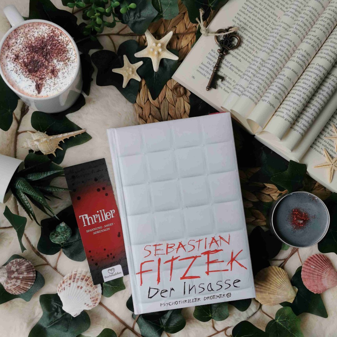 "Der Insasse" war wieder ein sehr überzeugender und packender Thriller von Fitzek den ich kaum aus der Hand legen konnte. Ein Buch voller Spannung und Plottwists. 🤎