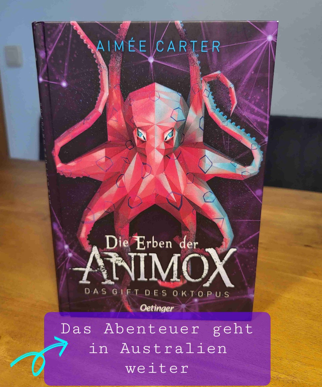 🐙🐙 Auf ins giftige Australien 🐙🐙
Der Einstieg war leider etwas holprig, aber nach und nach ist man mit den Charakteren und der Geschichte wieder warm geworden. Der 2 Teil hinkt zwar etwas dem 1. hinterher, lässt aber kaum Spanning vermissen.
🐙🐙🐙🐙