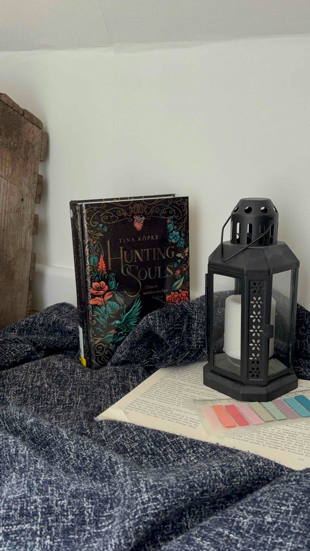 Highlight !!! Ein Buch für alle Adams Family und Halloween lover 🎃🌧️🍁🍂💗😍📚