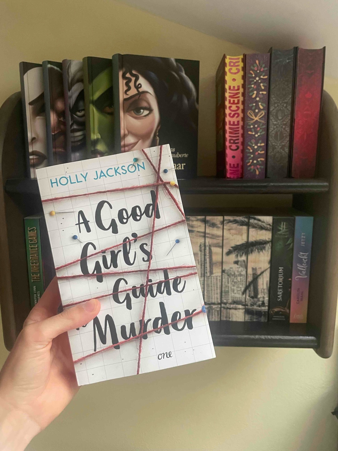 A Good Girl‘s Guide to Murder