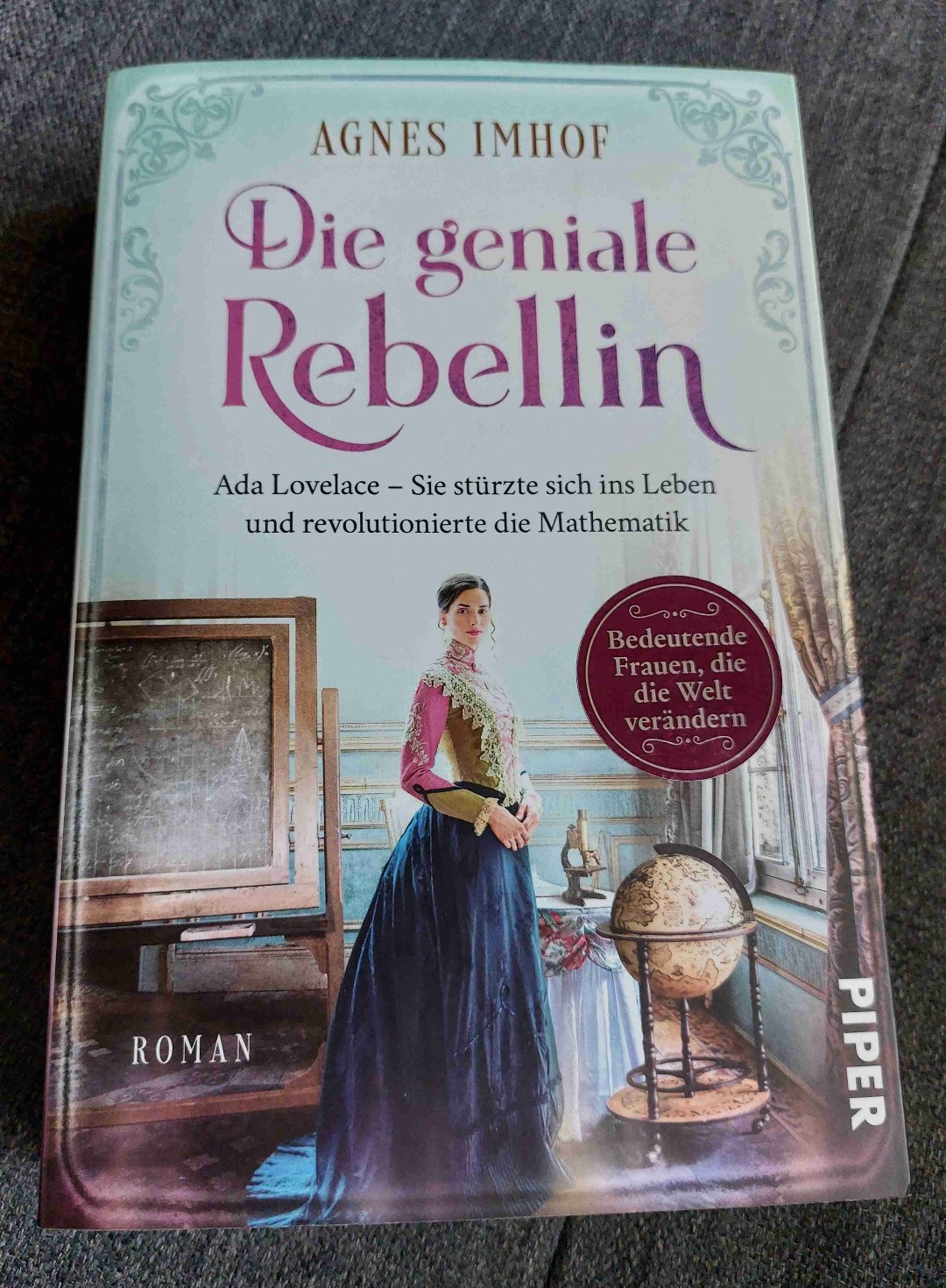 Hat mir nicht so gefallen....etwas sehr langatmig