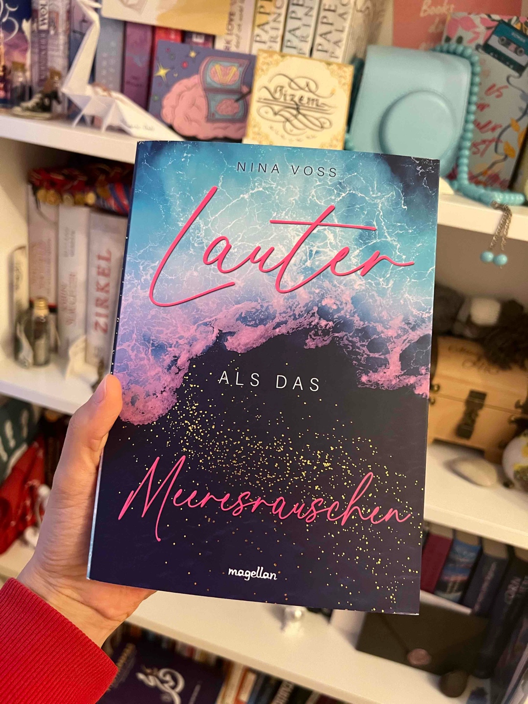 Erfrischende Ortsbeschreibung Neuseelands und eine unterhaltsame Slow Burn Love Story.