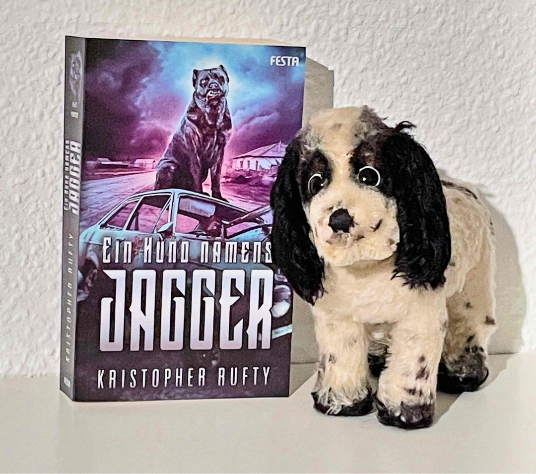 Es war ein tolles Buch. Die ersten Seiten waren richtig krass. Hätte das nicht erwartet. Im großen und ganzen eine gute Geschichte.