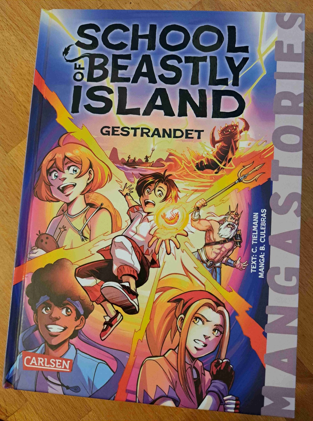 Lustig und abenteuerlich mit coolen Manga-Zeichnungen - lässt sich sehr leicht lesen