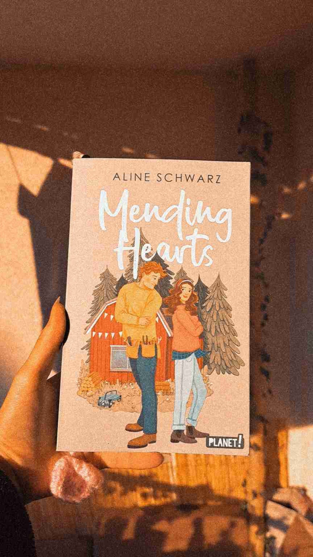 Was eine süße Cozy Romance Story die ich wirklich gerne gelesen habe, es hat einfach Spaß gemacht 🥰