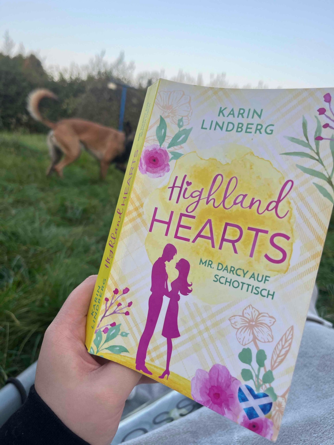 "Es ist eine allgemein anerkannte Wahrheit, dass ein Junggeselle im Besitz eines schönen Vermögens sich nichts mehr wünschen muss als eine Frau."
- Jane Austen, Stolz & Vorurteil