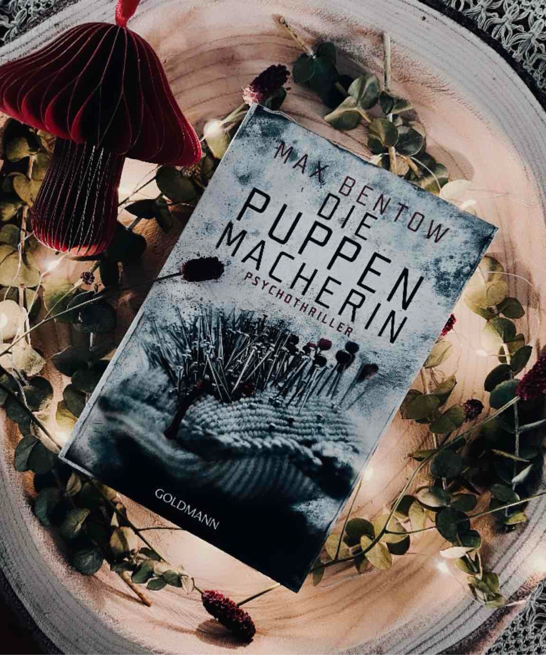 Autumn must read 🍂🍁🔪