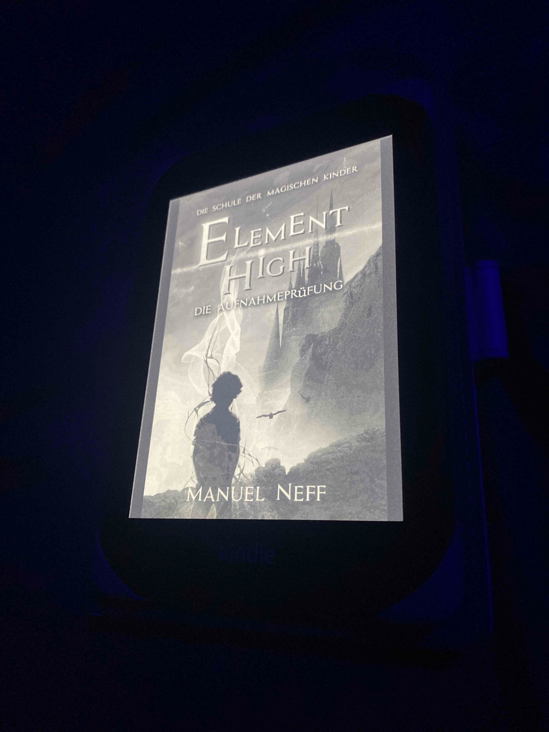 Spannend und fesselnd. Eine starke Vorlage für eine Buchreihe. 

