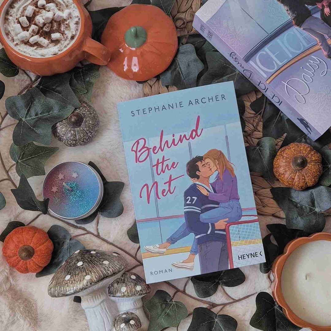 "Behind the Net" ist ein toller Reihenauftakt und perfekt für jeden Fan von Sports Romance. Ich freue mich schon sehr darauf, die Reihe weiter zu verfolgen. 🤎