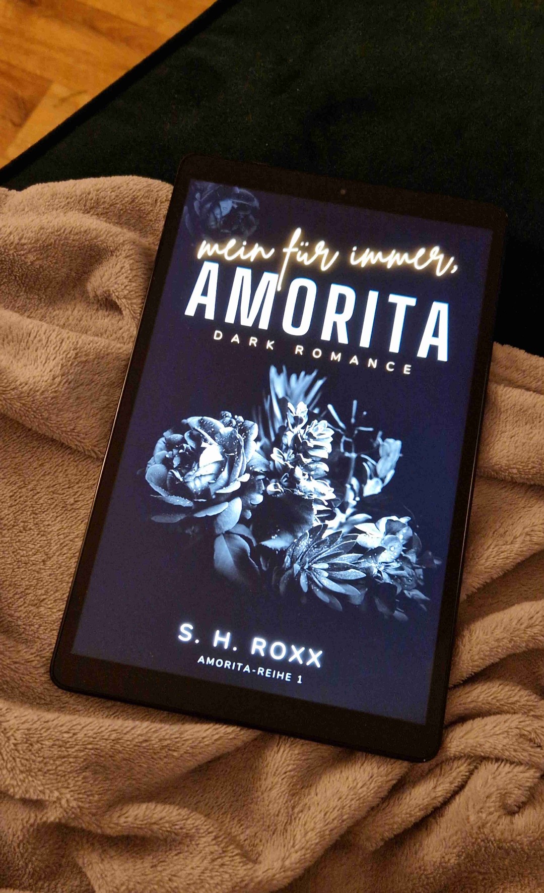 Stalker Dark Romance mit guter Abgrenzung. 🖤