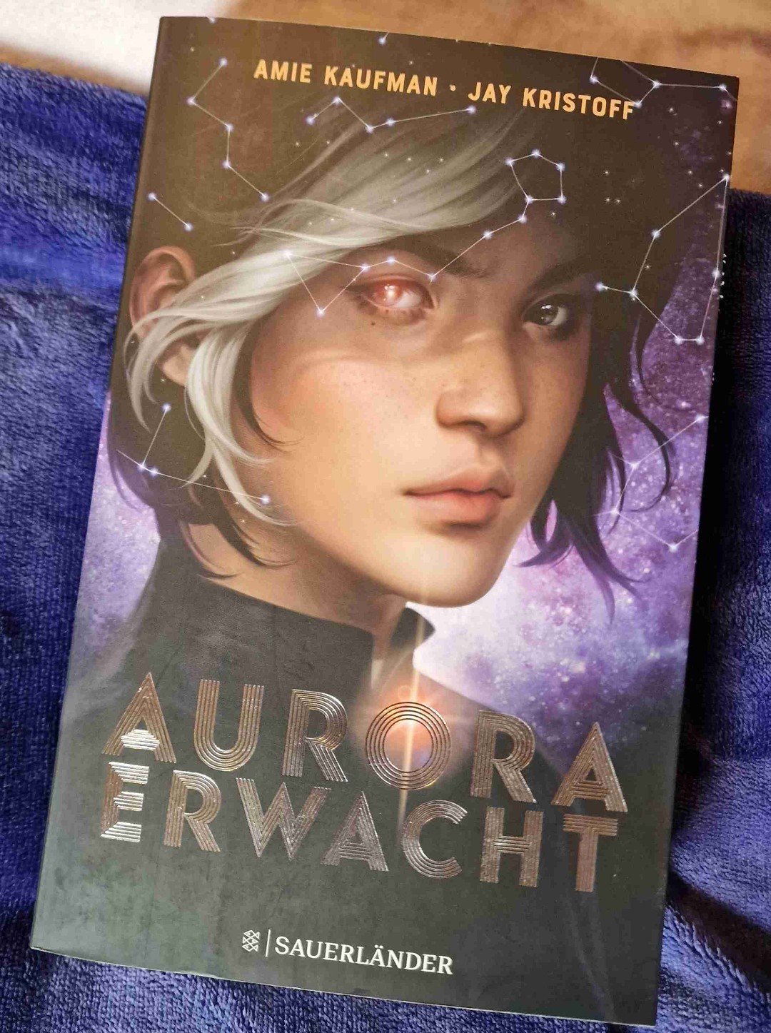 Super Sci Fi Lektüre mit Charakteren zum verlieben! 