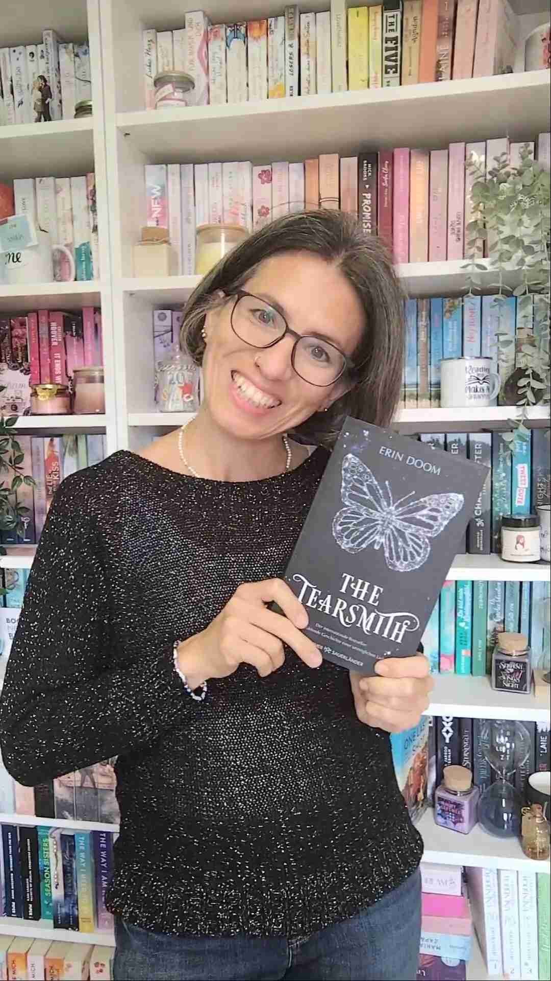 Wer unheimlich intensive, aufwühlende, sehr emotionale und atmosphärische Bücher mag, sollte sich dieses nicht entgehen lassen.