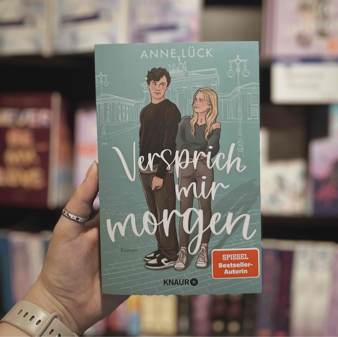 ᮔᥙɾᥙ̈сӄ ౹ⰿ Տե. ᗩιꤕ᥊ ᛕɾმᥒӄꤕᥒꛖმᥙ⳽🏥 
5/5⭐️ 
[Werbung/Rezensionsexemplar]