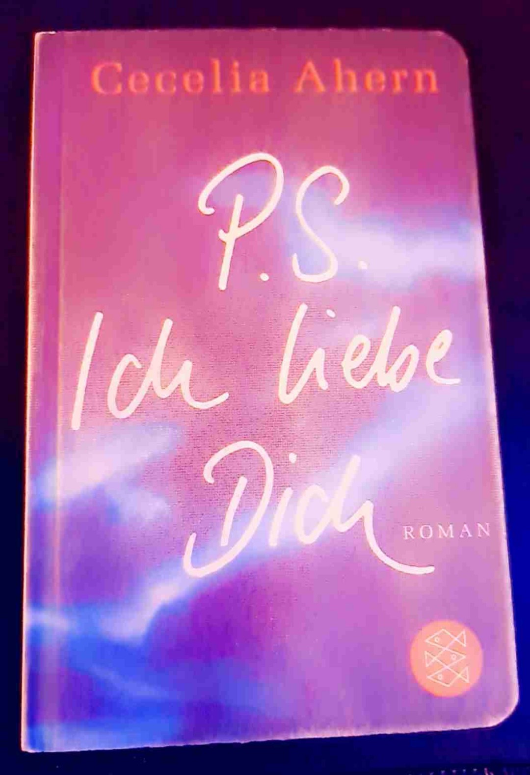 Ein tolles Buch zum weinen 😢
Absolut empfehlenswert 🥰