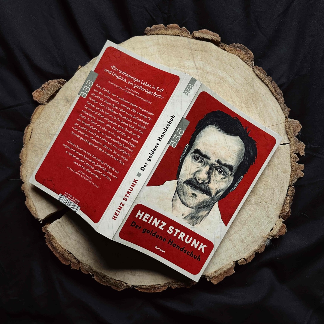 ⠀ | »„…ein Verrückter hat kein anderen Gedanken als jeder andre normale Mensch auch, aber bei ihn sind sie sicher im Kopf eingesperrt und komm nich raus“«
