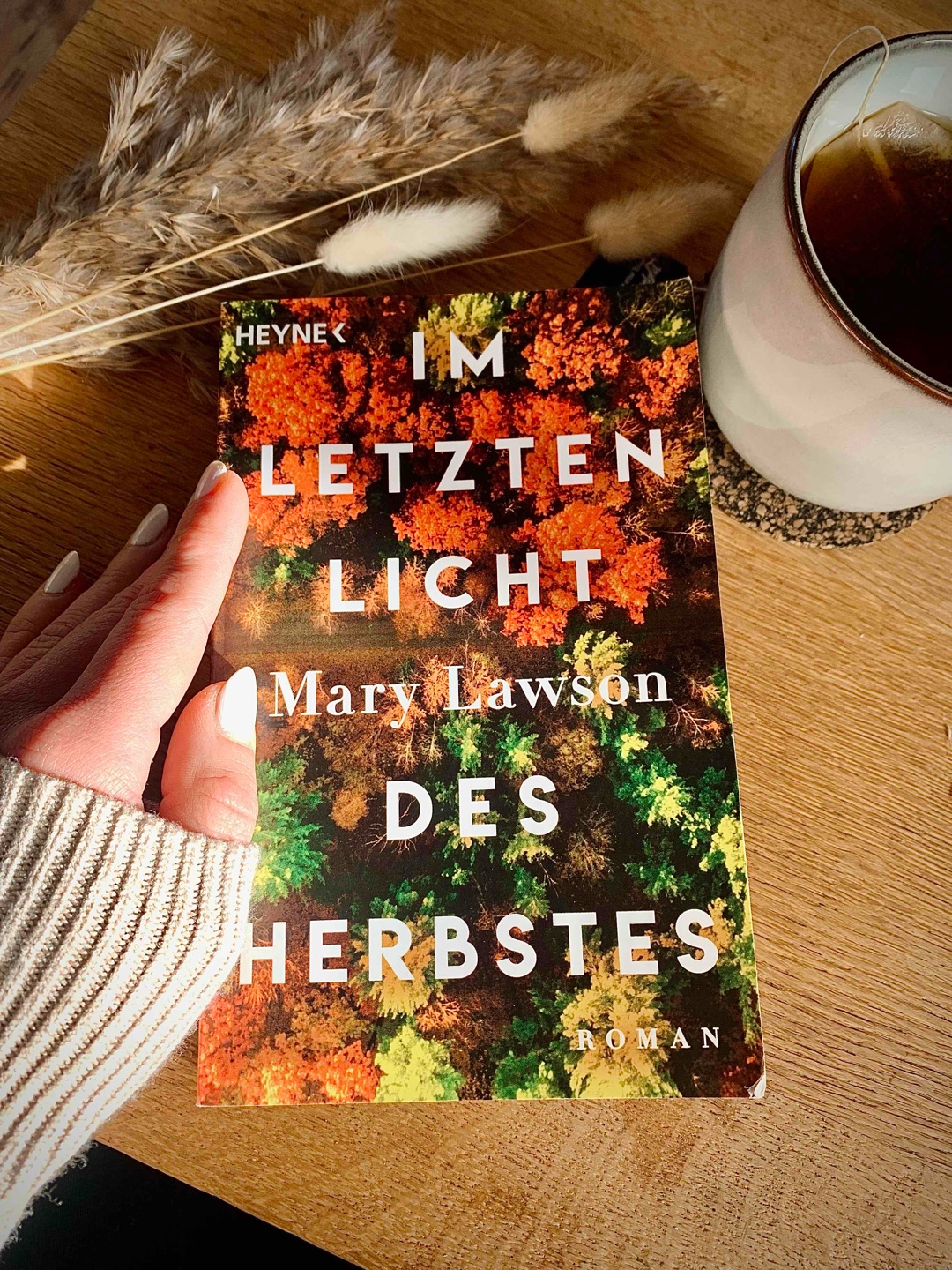 Eine schöne Geschichte über Menschlichkeit & verwobene Lebensgeschichten 🍂 🌳