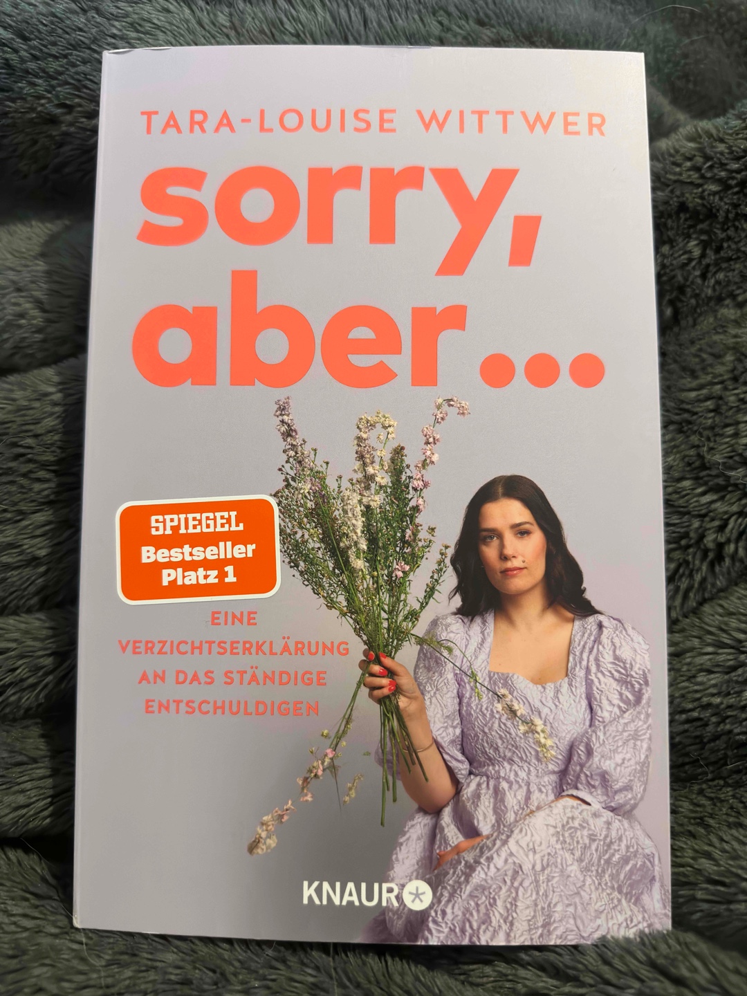 Sorry, aber das Buch ist einfach lesenswert.