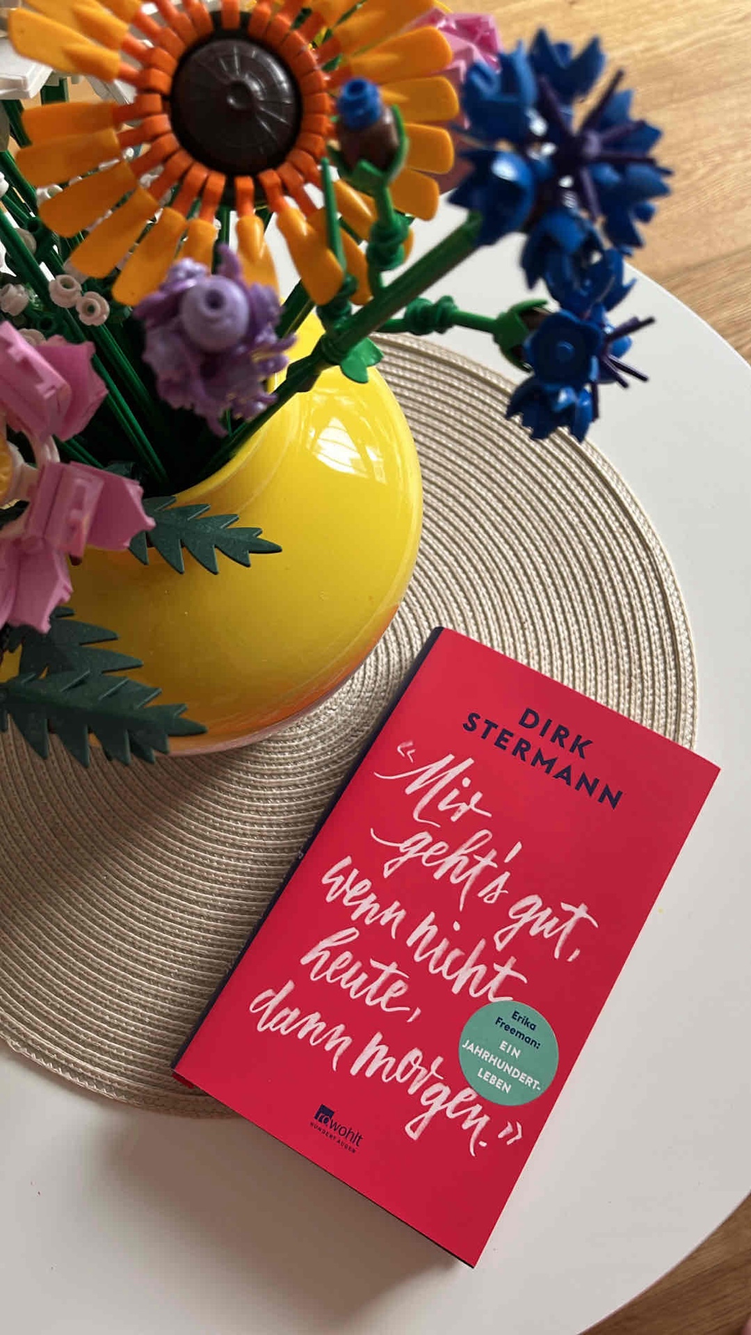 „You have to be a little meschugge to stay sane“
Humorvoll, berührend & beeindruckend!