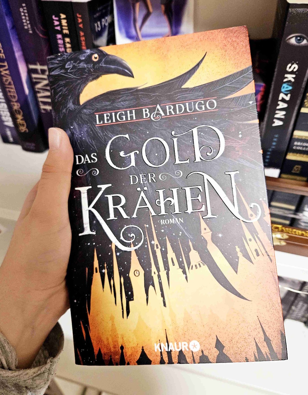 Beim zweiten Anlauf lief es deutlich besser und mir hat das Buch auch sehr gut gefallen.