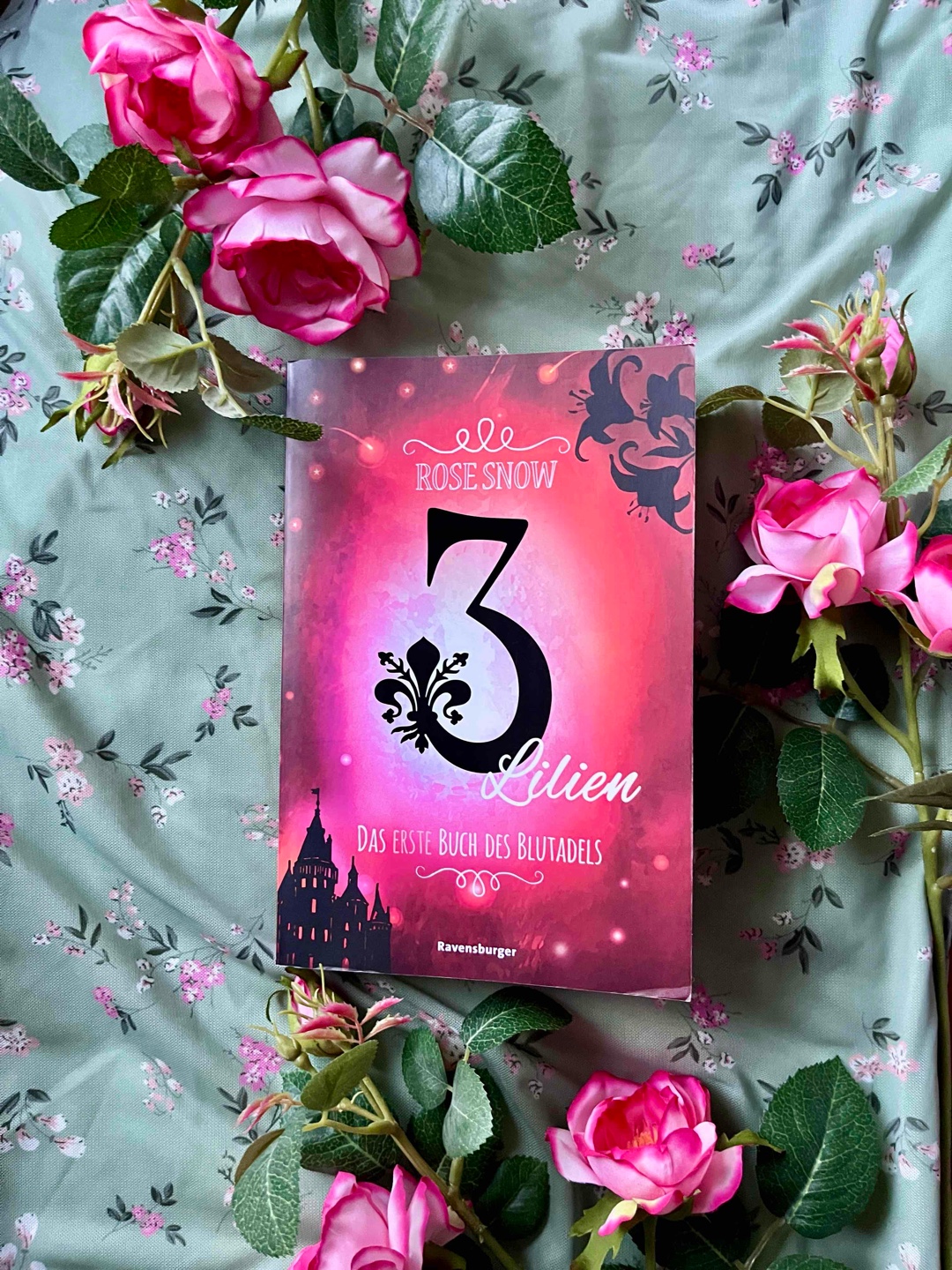 ~𝟛𝕃𝕚𝕝𝕚𝕖𝕟, 𝔻𝕒𝕤 𝕖𝕣𝕤𝕥𝕖 𝔹𝕦𝕔𝕙 𝕕𝕖𝕤 𝔹𝕝𝕦𝕥𝕒𝕕𝕖𝕝𝕤🌺🩸~