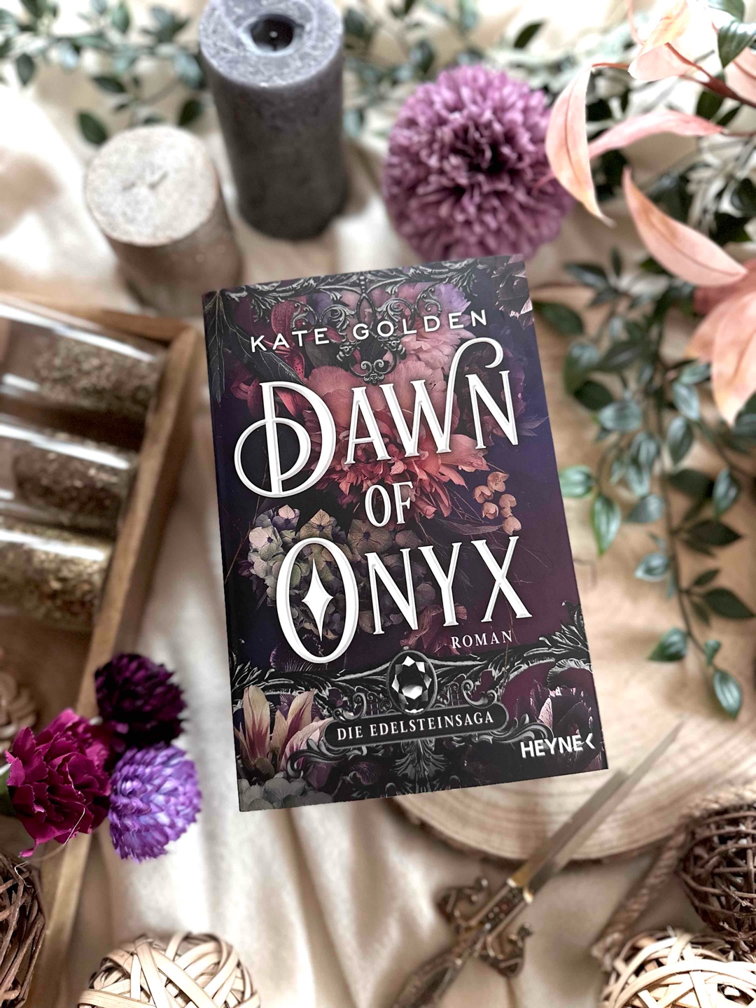 Romantasy - Must Read 😍🥹