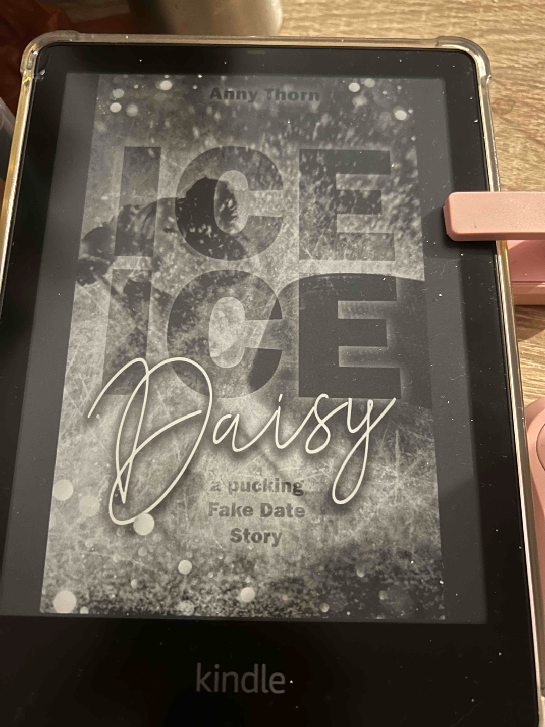 Definitiv ist dieses Buch eines meiner Jahreshighlights. Ich hab mit den Protas mit gelitten und es ist eine unfassbar schöne Geschichte ❤️🥰