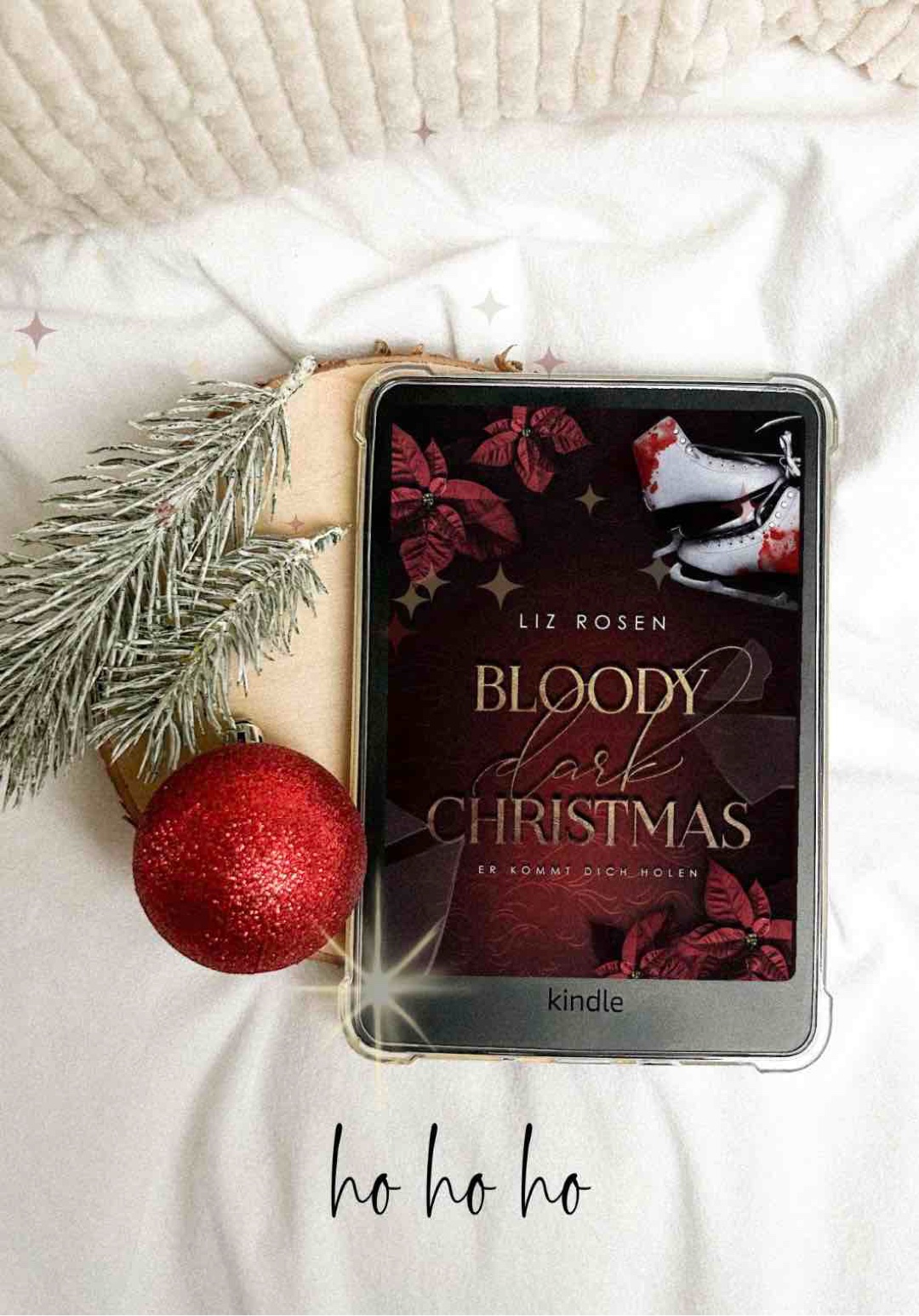 Happy dark christmas 🎄⛸️🩸
Eine echt schöne aber auch blutige und düstere (Weihnachts-)Geschichte.
Iva ist trotzt ihres Traumas für mich eine sehr starke Protagonistin. Und auch wenn es mir an mancher Stelle doch etwas zu schnell ging, aber Iva und Ragnar gehören zusammen 😏🖤