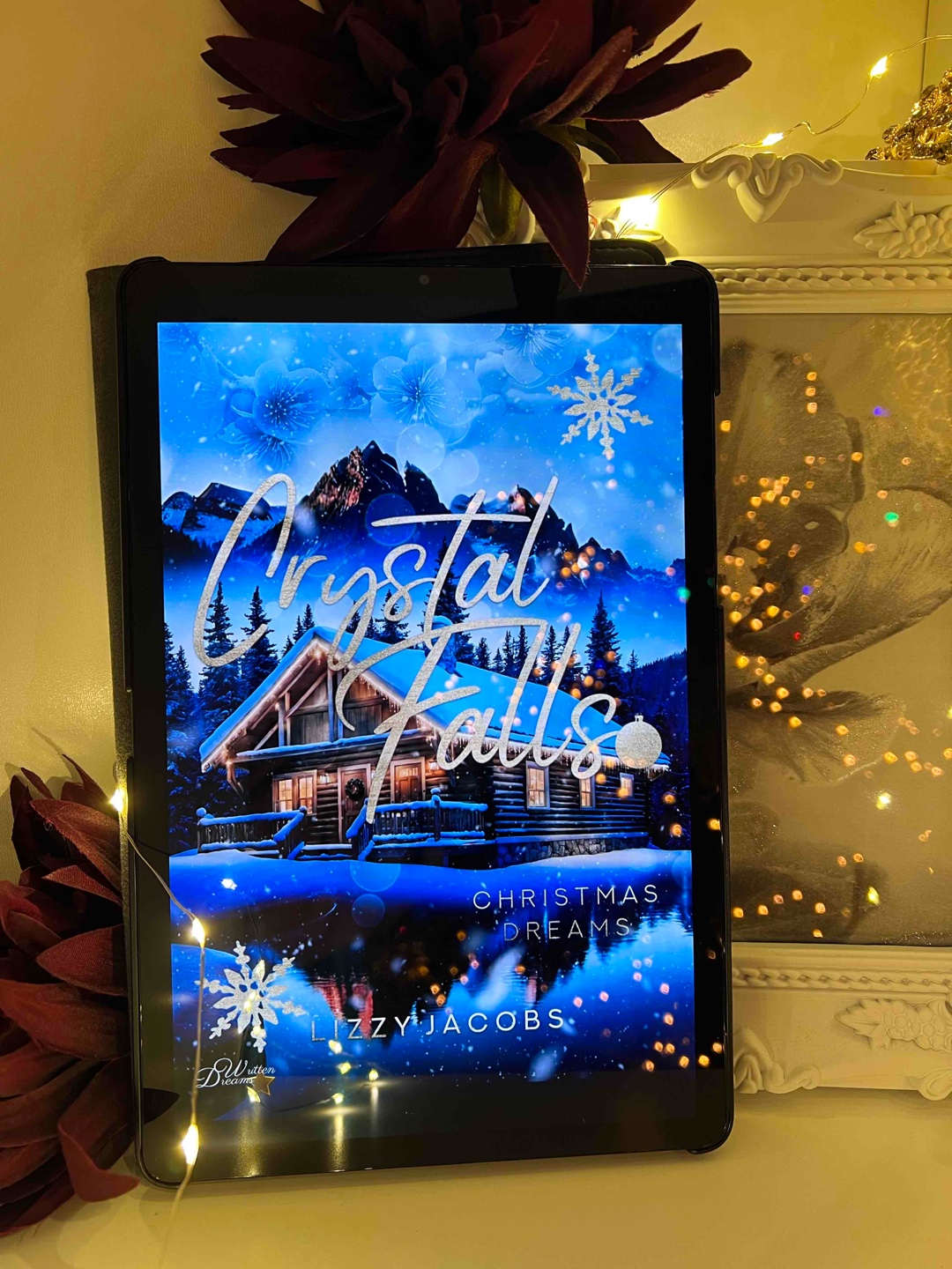 Du suchst Kitsch und Christmas Romance dann auf nach Crystal falls 🥹