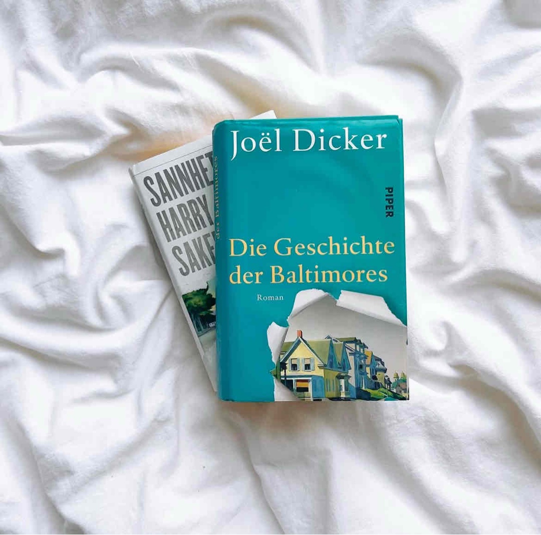 Joël Dicker beweist erneut, warum er ein Meister des Geschichtenerzählens ist. Wer Dramen voller Geheimnisse und emotionaler Tiefe mag, wird auch an diesem Buch seine Freude haben.