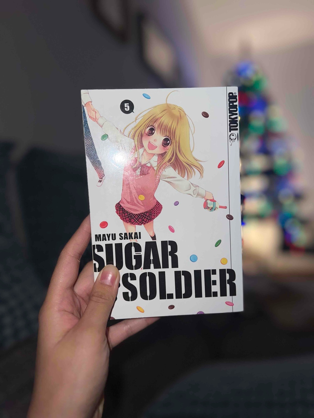 Die Manga Serie gefällt mir immer mehr ! Seit Band 4 bin ich voll und ganz dabei und kann’s nicht mehr zur Seite legen. So cute!