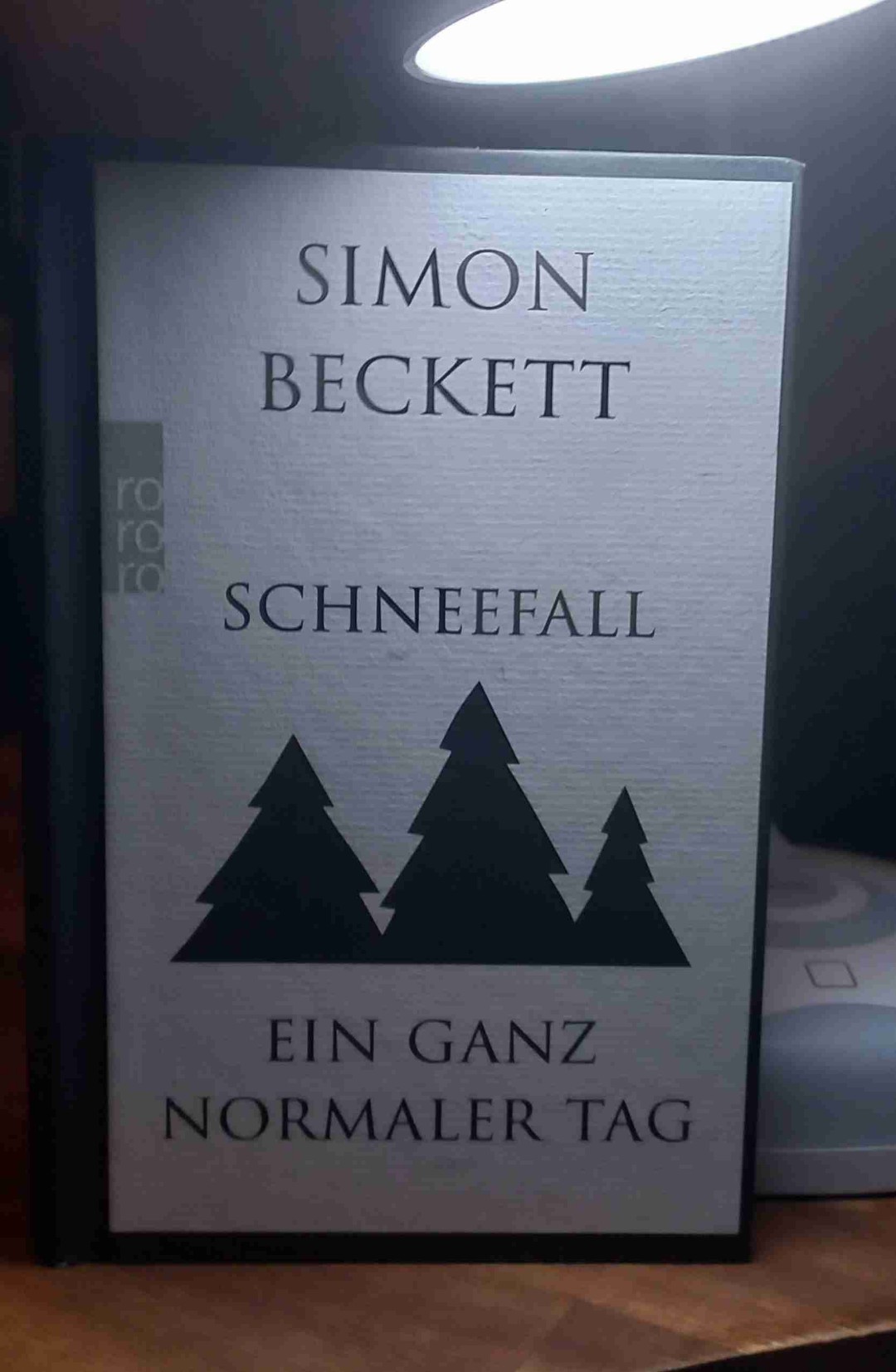 Zwei weihnachtliche Kurzgeschichten mit David Hunter