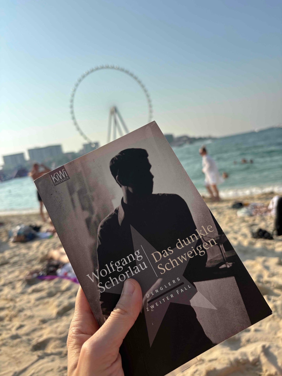 Sehr spannend geschrieben, hat mir besser gefallen als der erste Fall