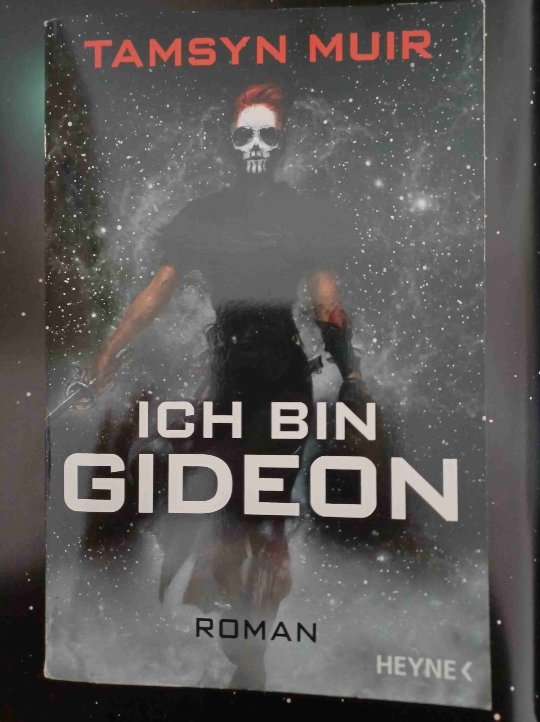 Oh, wow. Was für ein weirder Genre-Mix. 
