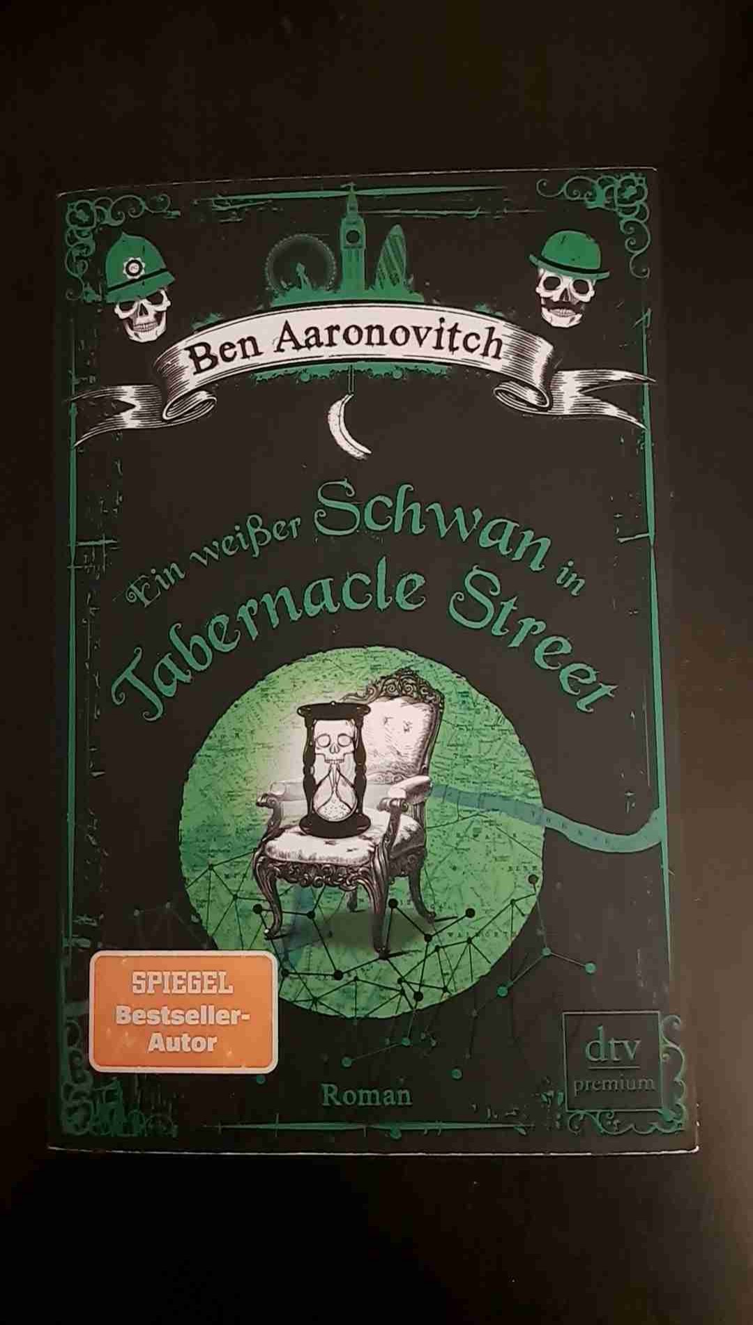 Das hat mich überhauptnicht abgeholt🙈
Der Anfang hat mich völlig verwirrt.
Ich kam nicht gut in die Handlung rein und brauchte ewigkeiten um die Zeitsprünge zu verstehen.
Es war schwer verständlich und undurchsichtig