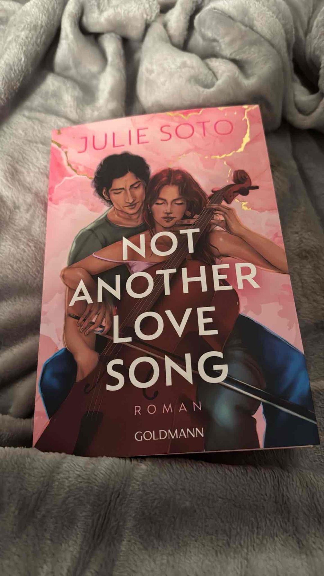 Eine wunderschöne enemies to lover Geschichte 🥰