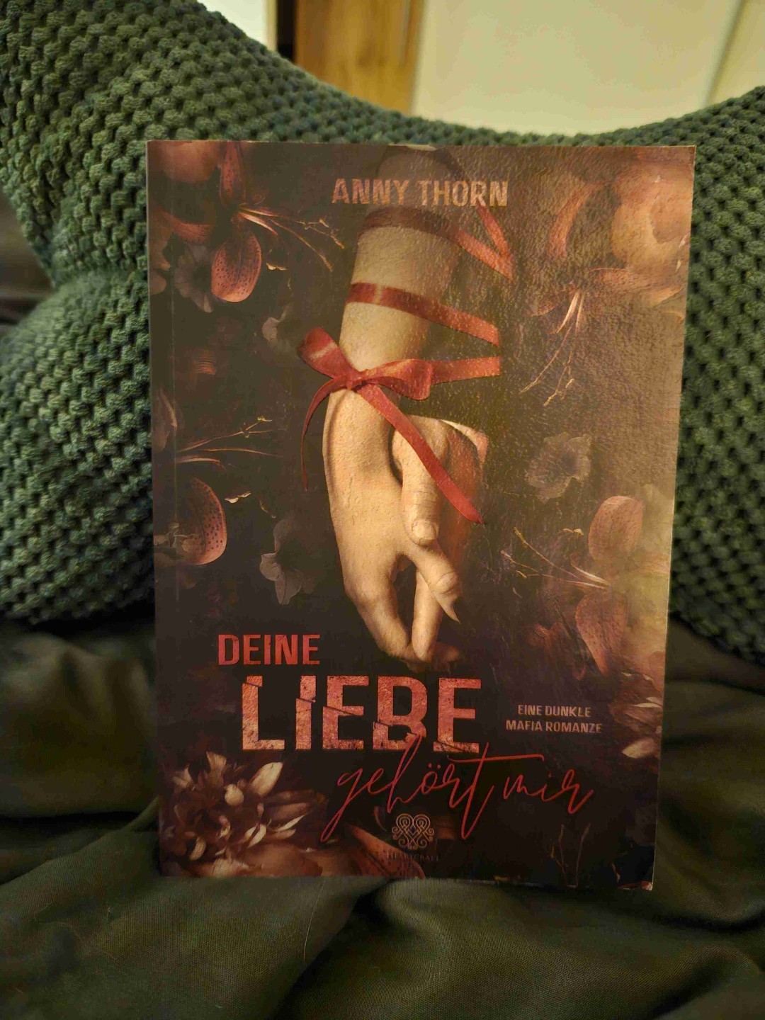 Sehr dark und dabei noch mit unglaublich viel Herz!