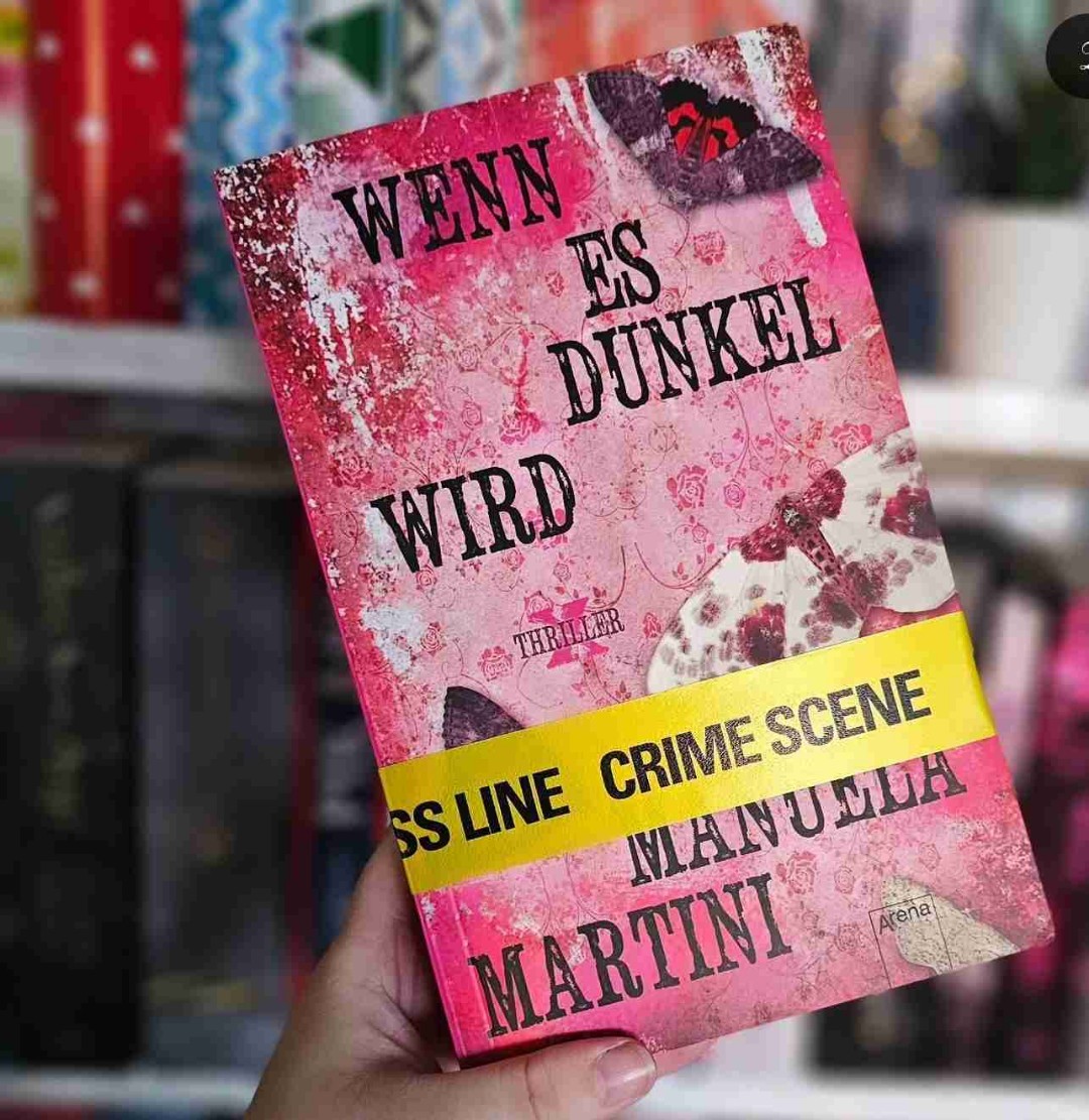 Hat sich vom Klappentext war ein bisschen nichtssagend, somit war ich gespannt was da auf mich zukommt.